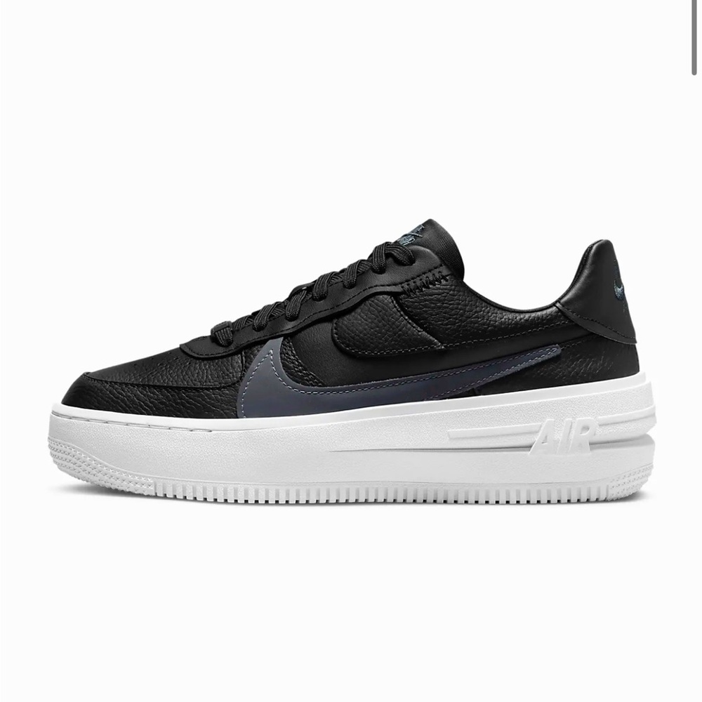 Nike Air Force 1 Platforms